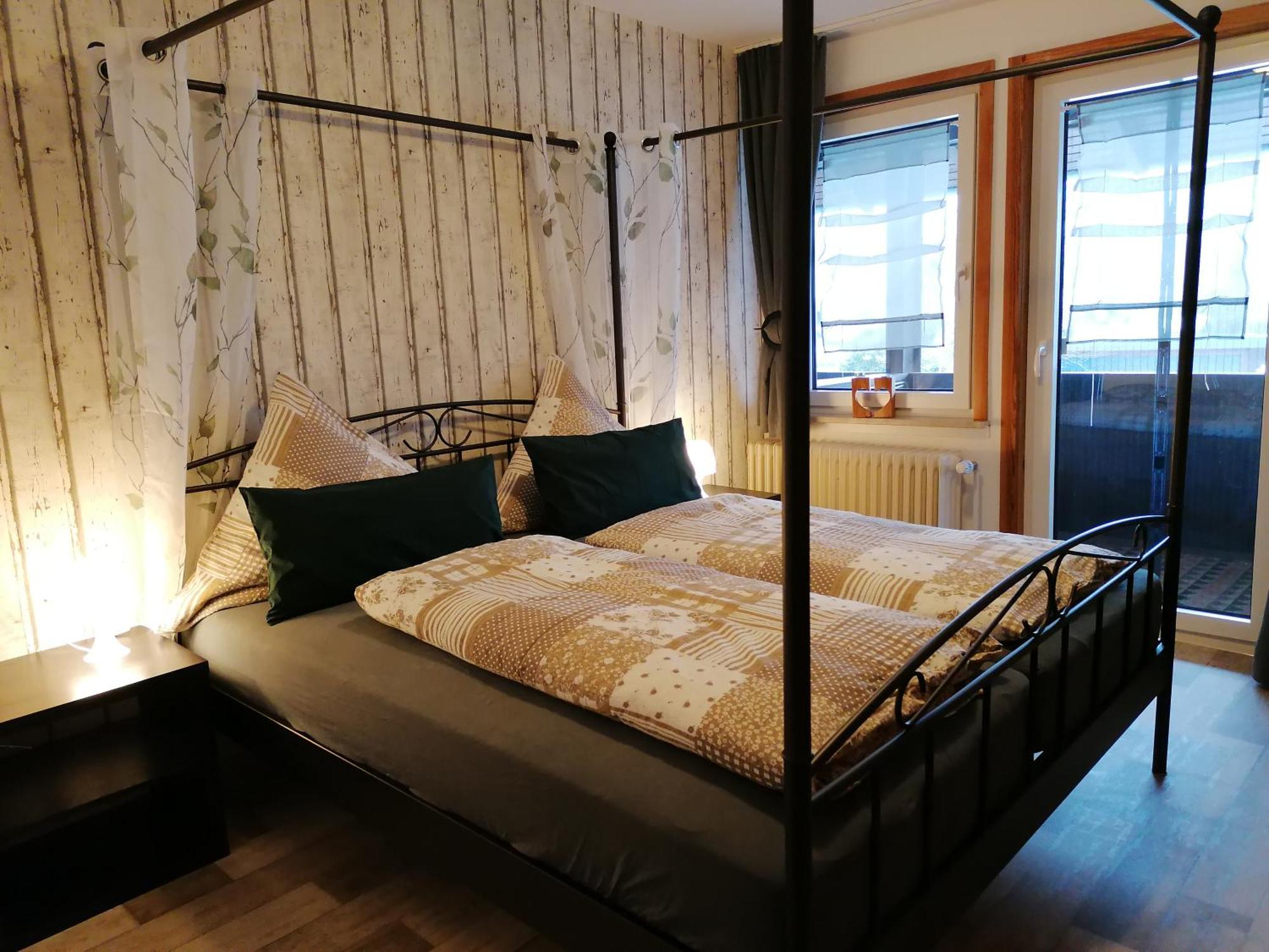 Ferienwohnung Am Reinhardswald - Eichenlaub - Mit Sauna トレンデルブルク エクステリア 写真