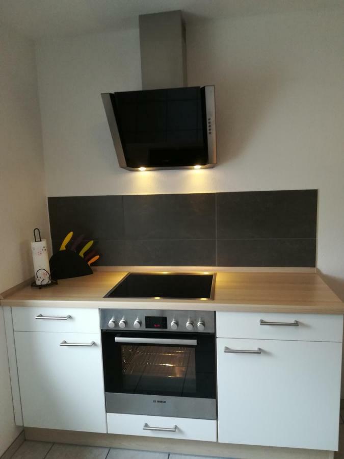 Ferienwohnung Am Reinhardswald - Eichenlaub - Mit Sauna トレンデルブルク エクステリア 写真