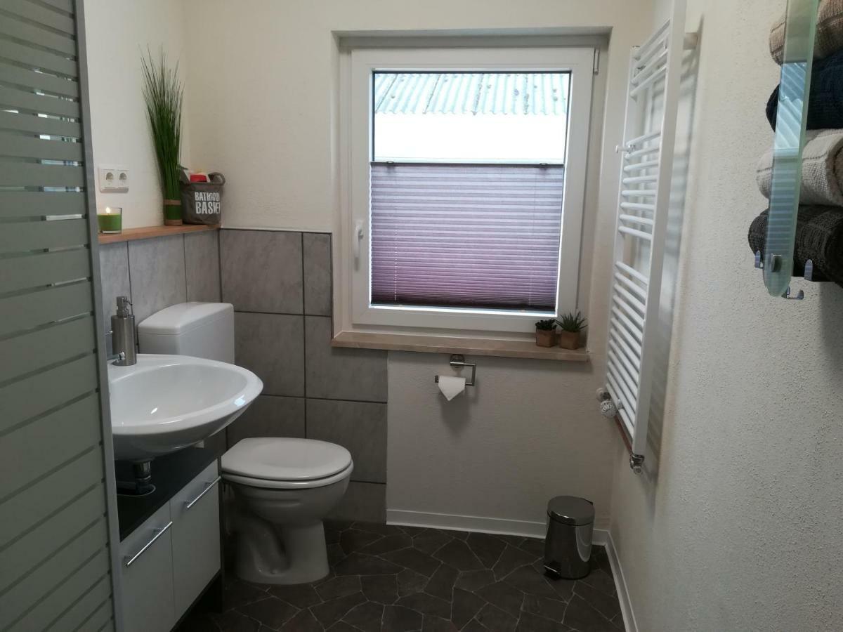 Ferienwohnung Am Reinhardswald - Eichenlaub - Mit Sauna トレンデルブルク エクステリア 写真