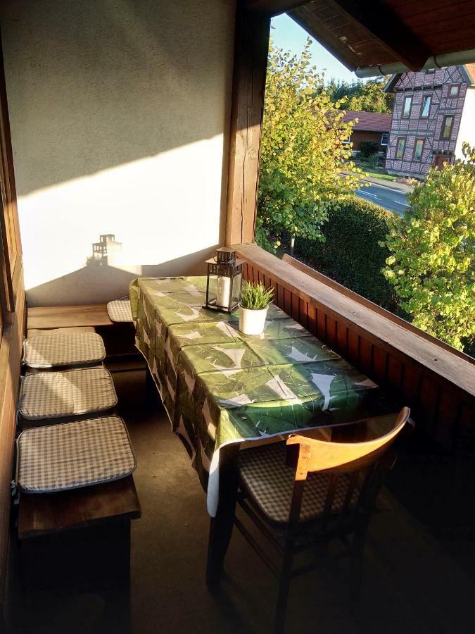 Ferienwohnung Am Reinhardswald - Eichenlaub - Mit Sauna トレンデルブルク エクステリア 写真